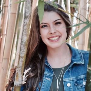 Meet your Posher, Justine